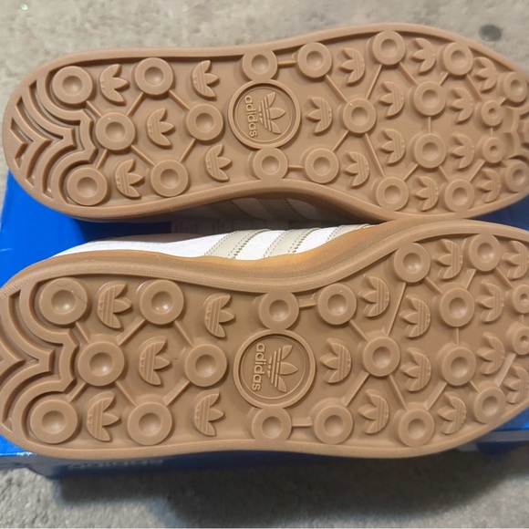 adidas Originals Cream and Tan Sneakers - Picture 6 of 7